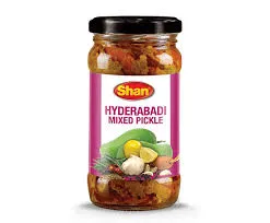 Shan Hyderabadi Mixed Pickle 900g